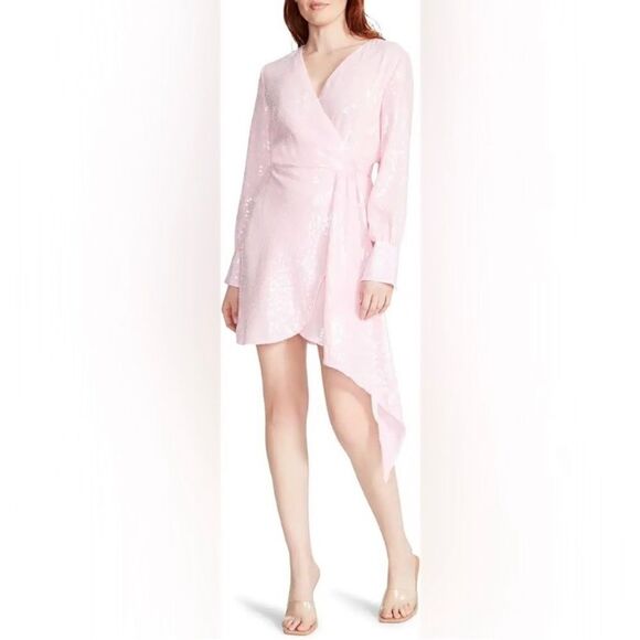 3 for $30  STEVE MADDEN Plunge Sequined Mini Dress - Picture 1 of 12